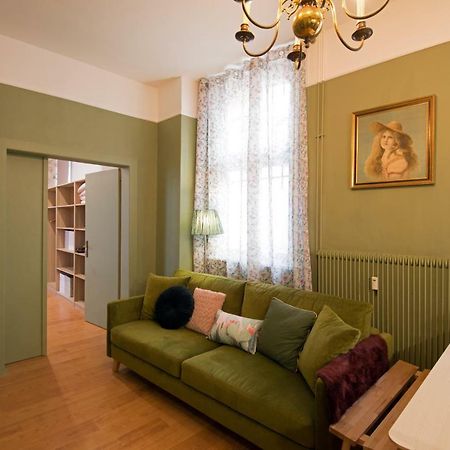 " Mademoiselle " 17 Boulevard Du Champ De Mars Кольмар Екстер'єр фото
