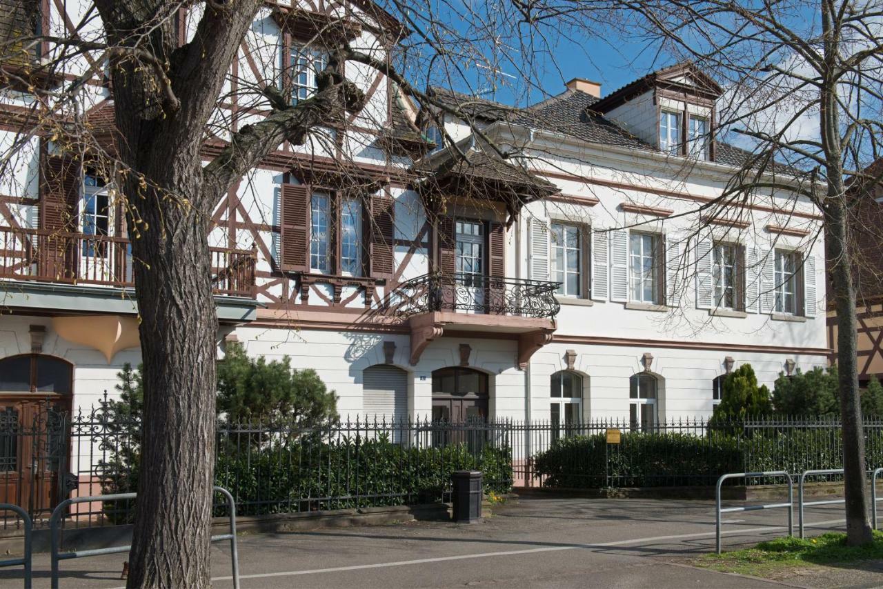 " Mademoiselle " 17 Boulevard Du Champ De Mars Кольмар Екстер'єр фото